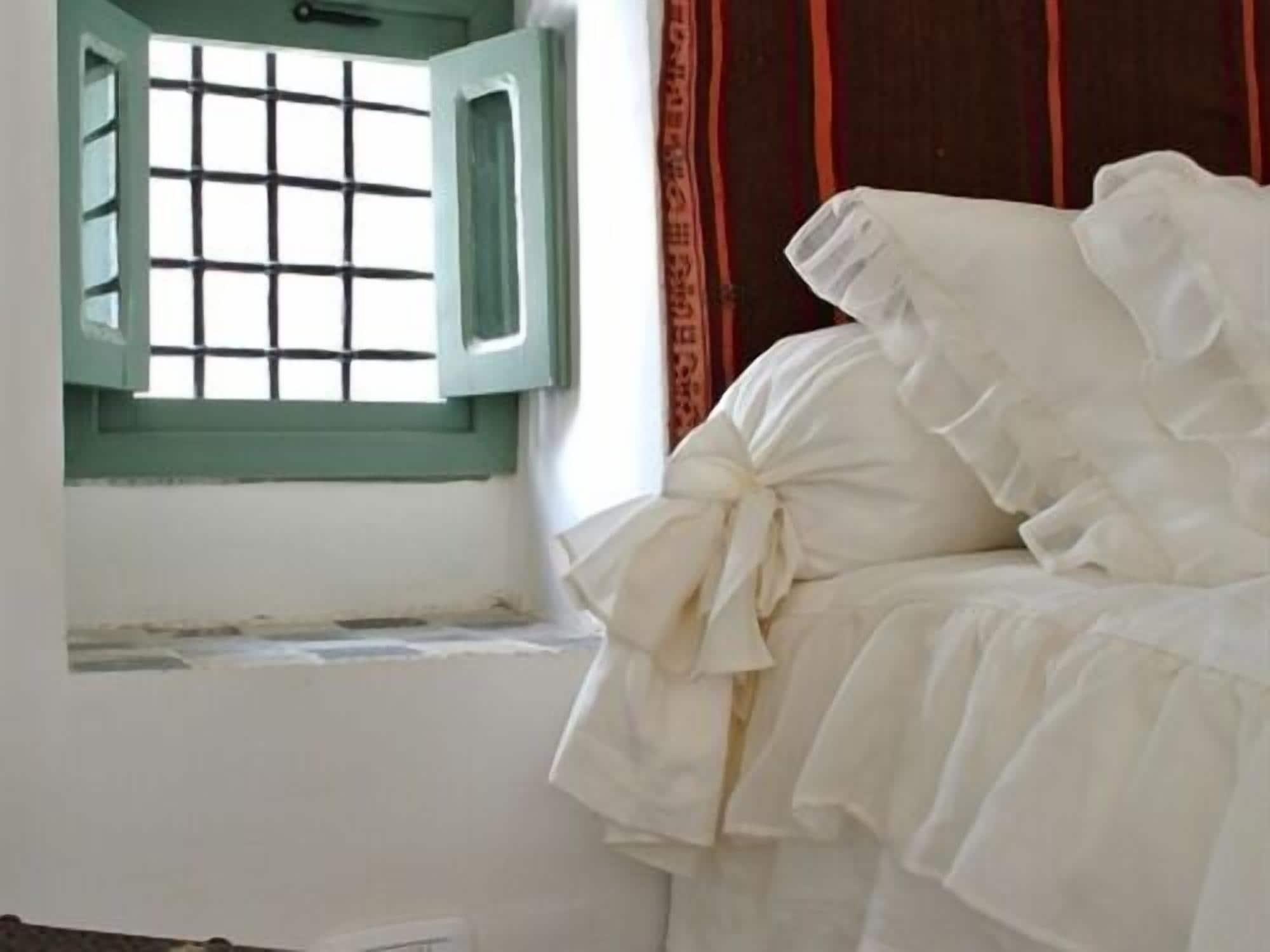 Dar Ben Gacem Hotel Tunis Ngoại thất bức ảnh