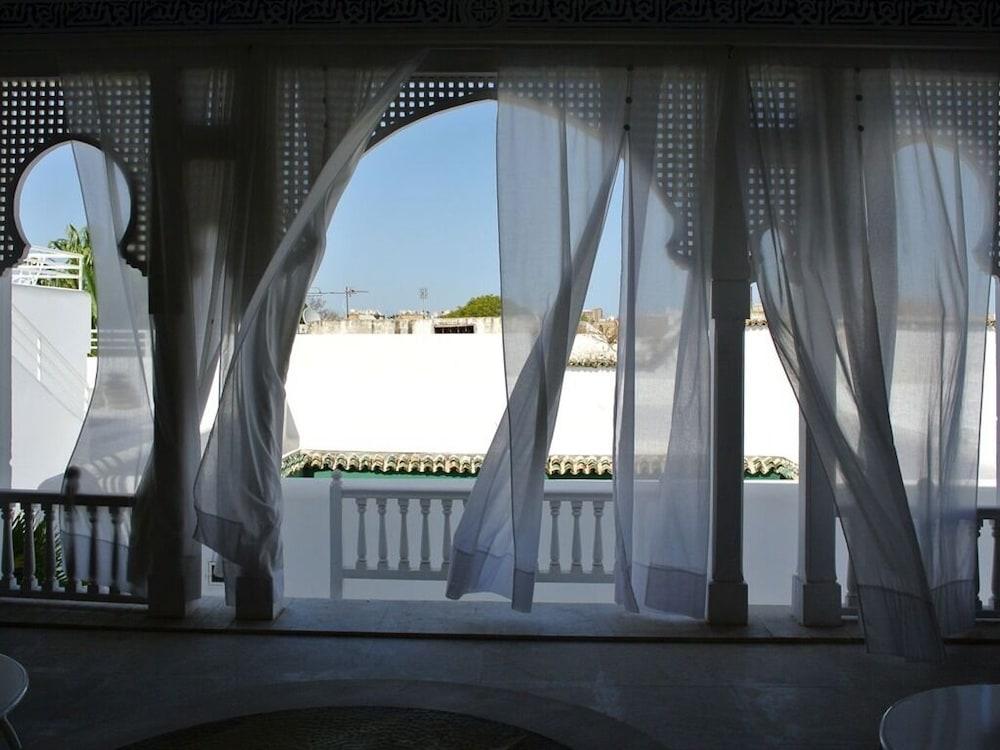 Dar Ben Gacem Hotel Tunis Ngoại thất bức ảnh