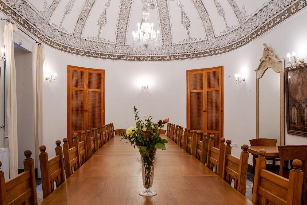 Dar Ben Gacem Hotel Tunis Ngoại thất bức ảnh