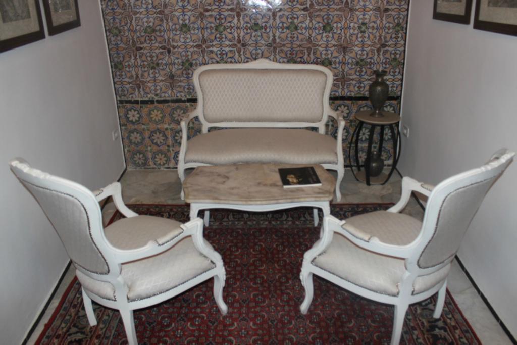 Dar Ben Gacem Hotel Tunis Ngoại thất bức ảnh