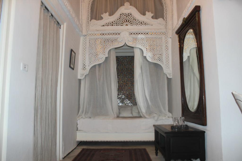 Dar Ben Gacem Hotel Tunis Ngoại thất bức ảnh