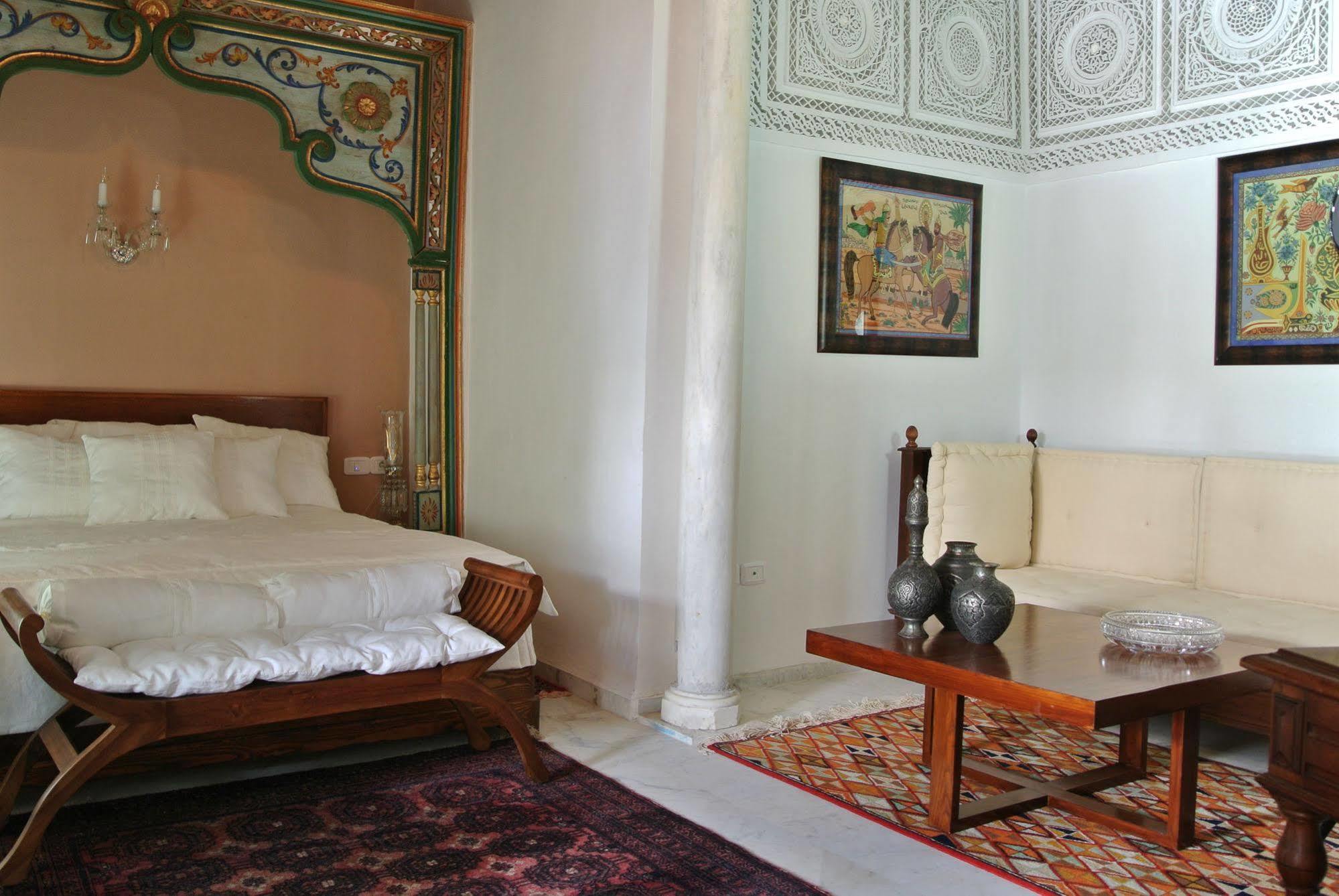 Dar Ben Gacem Hotel Tunis Ngoại thất bức ảnh